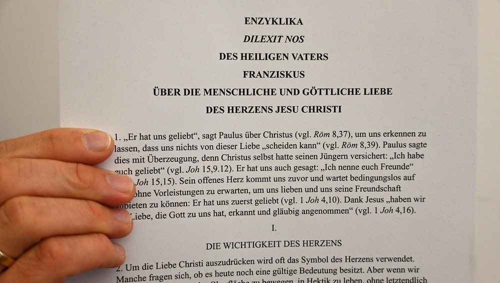 'Er hat uns geliebt' ('Dilexit nos') 