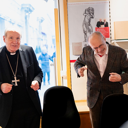 Signierstunde / Erzdiözese Wien/ Schönlaub, Stephan Schönlaub