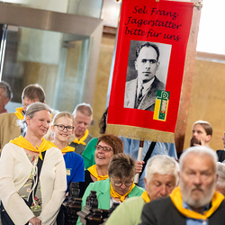 400 Mesnerinnen und Mesner bei österreichweiter Wallfahrt / Erzdiözese Wien/Schönlaub, Stephan Schönlaub 400 Mesnerinnen und Mesner bei österreichweiter Wallfahrt